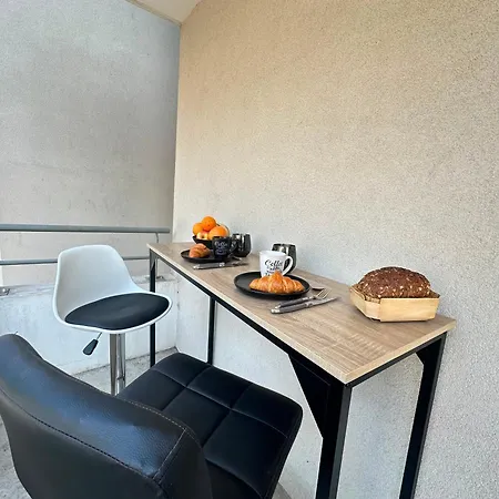 N L Express 117 Chaligny Agreable 3 A 6 Personnes Daire *